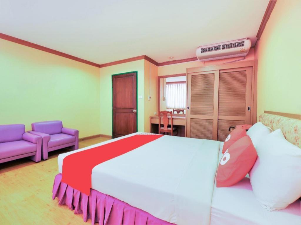 Oyo 565 Trang Hotel מראה חיצוני תמונה