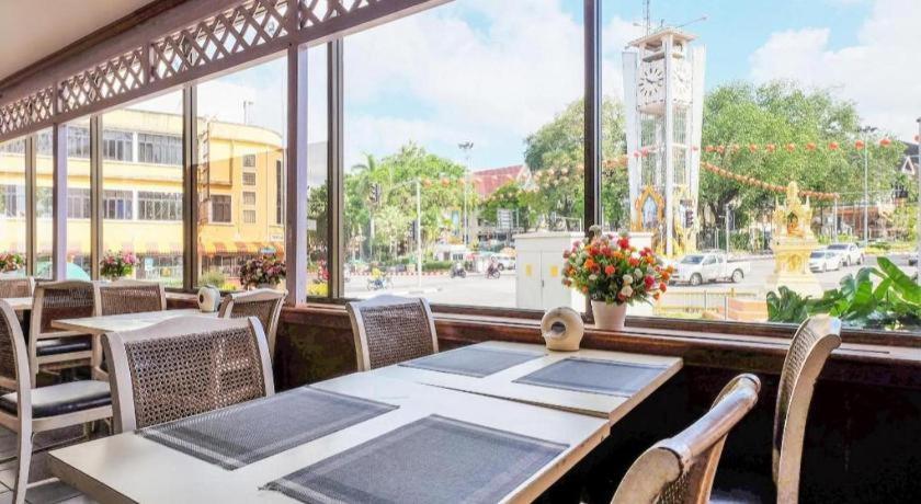 Oyo 565 Trang Hotel מראה חיצוני תמונה