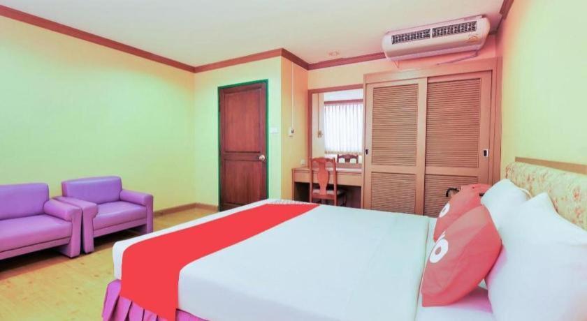 Oyo 565 Trang Hotel מראה חיצוני תמונה