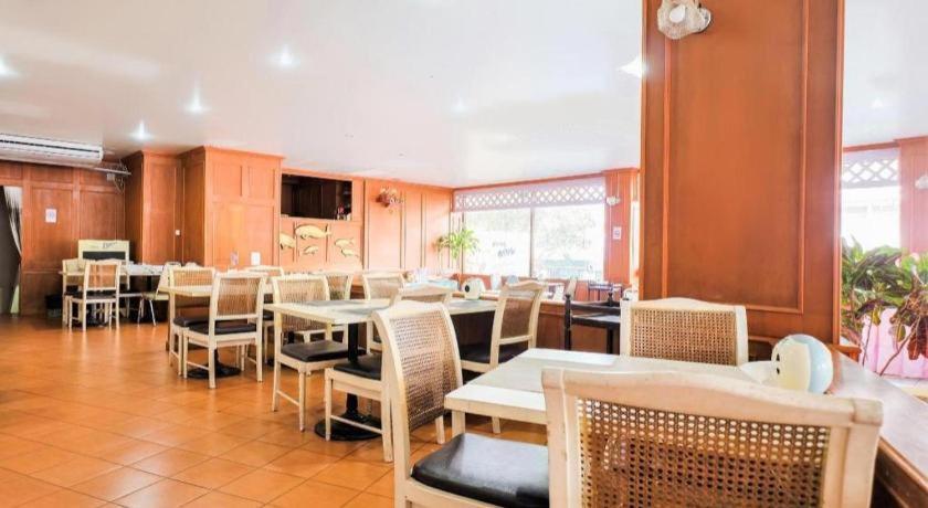 Oyo 565 Trang Hotel מראה חיצוני תמונה
